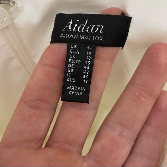 Aidan Mattox Fringed White Crepe Dress Womens 14 NWT - Picture 4 of 9